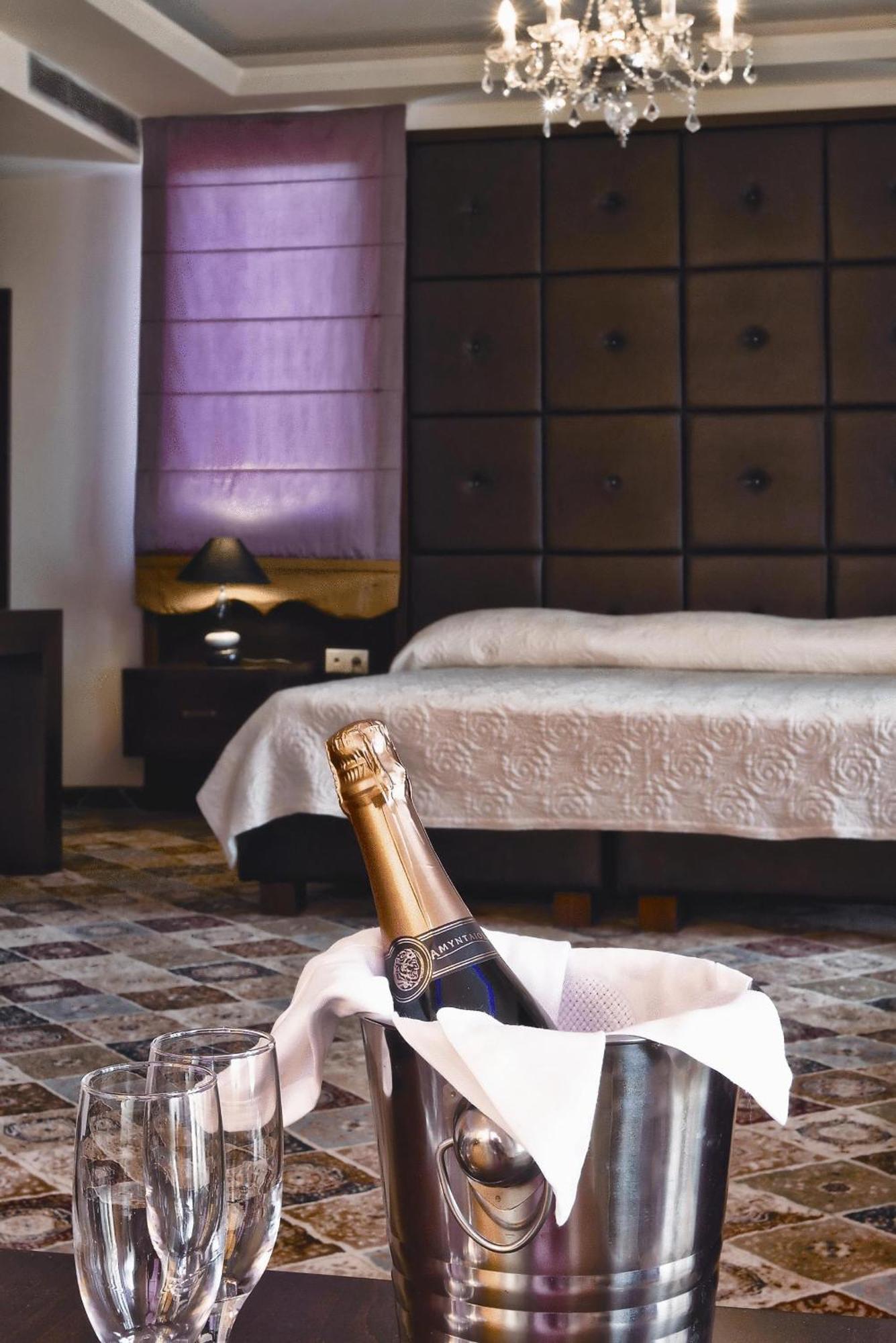 פלורינה Phaidon Hotel & Spa מראה חיצוני תמונה
